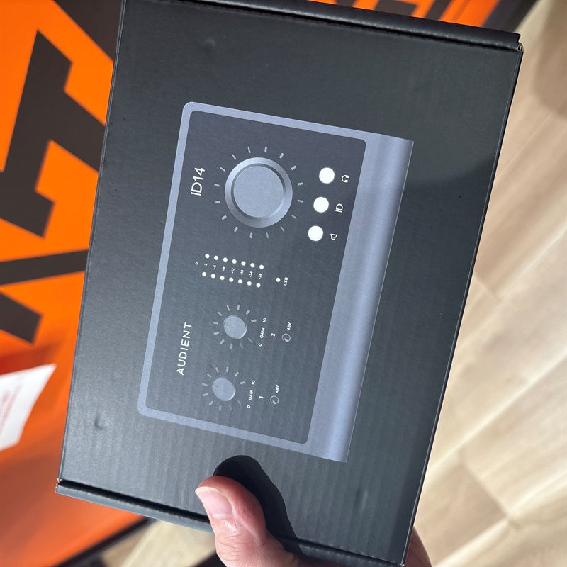 audient iD14mkIIの画像